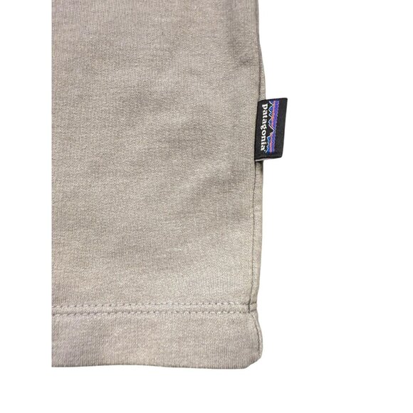 Patagonia Sweatshirt Mens Medium Grey Blue Crewneck Lightweight Climbing Outdoor - Picture 2 of 6